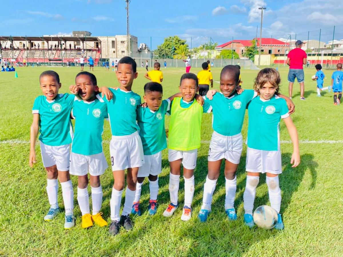 Tournoi du Lamentin : U6/U7 - U8/U9 , les victoires s'enchaînent !!!